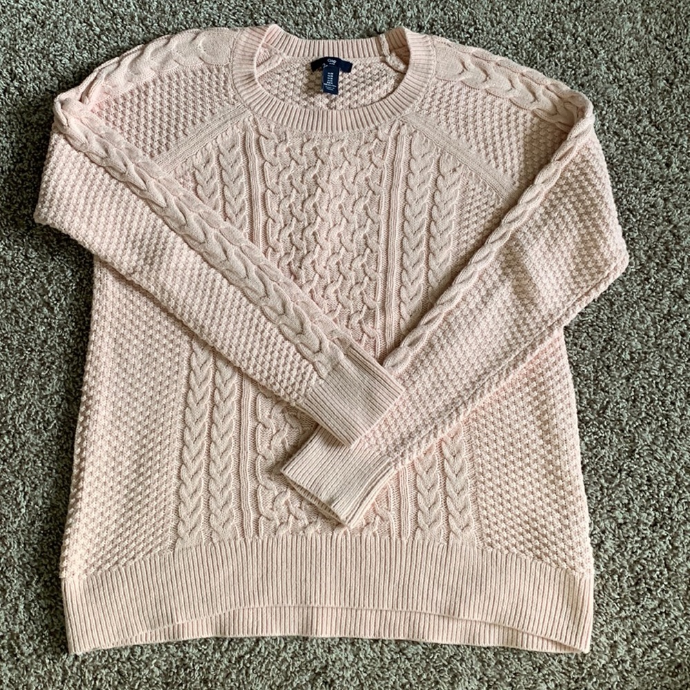 Gap cable knit sweater